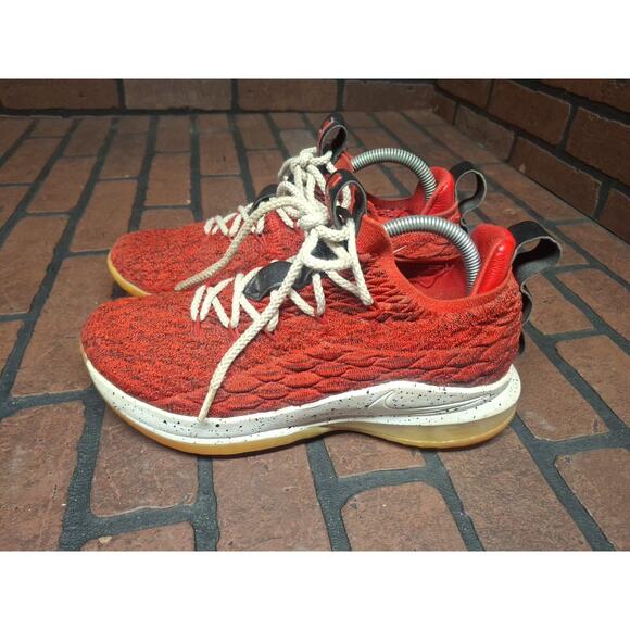 Nike LeBron 15 Low Mens Size 8 University Red Basketball Shoes A01755-600 - Picture 1 of 7